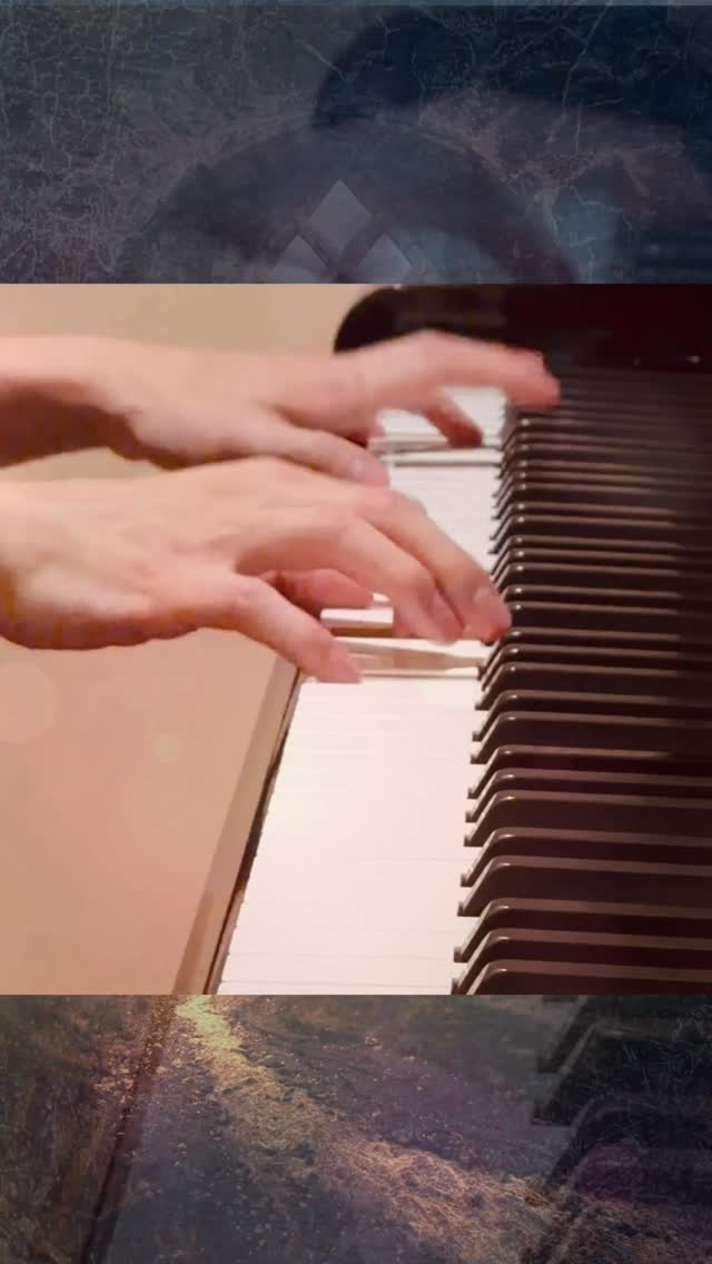 kalafina - storia (Piano Cover)
kalafinaさんの『storia』を原曲に合わせて弾いてみました🎹
私がお気に入りの、アウトロ手前の一番盛り上がるサビまでを弾いてみました✨
リクエストがあればぜひコメントで教えてください💬
#storia #kalafina #ピアノソロ